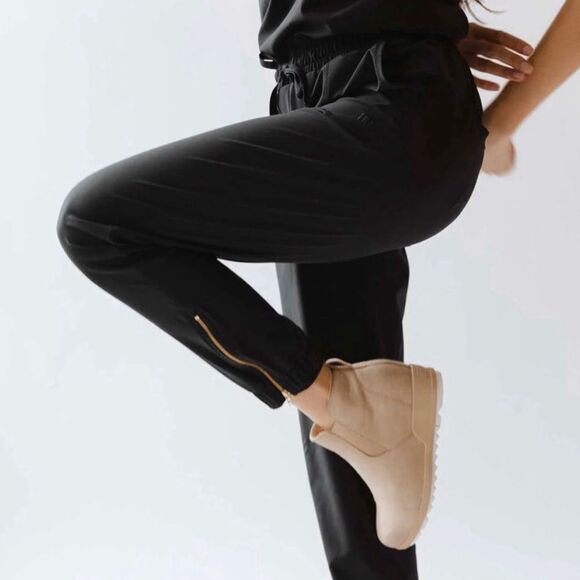 Albion Cap Sleeve Jumpsuit Black Elastic Waist One Piece Size Small Zip Ankle - Picture 13 of 15